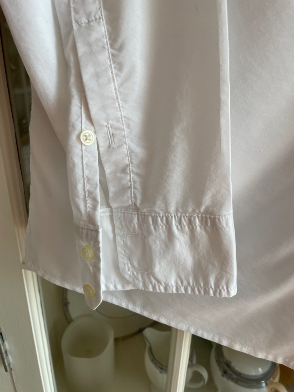 GAP White Long-Sleeve Button Down Shirt - Picture 3 of 6